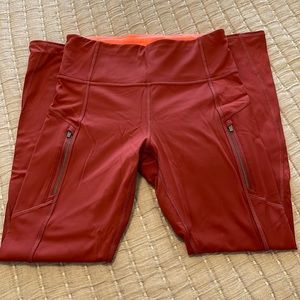 Athleta Rainier Tights in cinnamon color